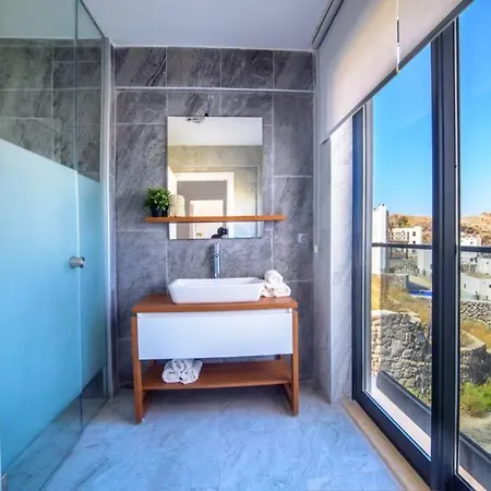 Newly Furnished Private In Gundogan *