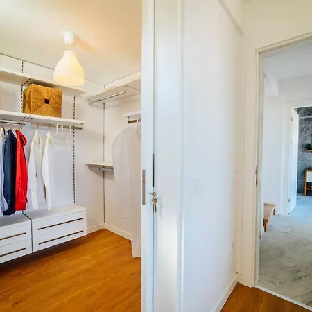 Newly Furnished Private In Gundogan *